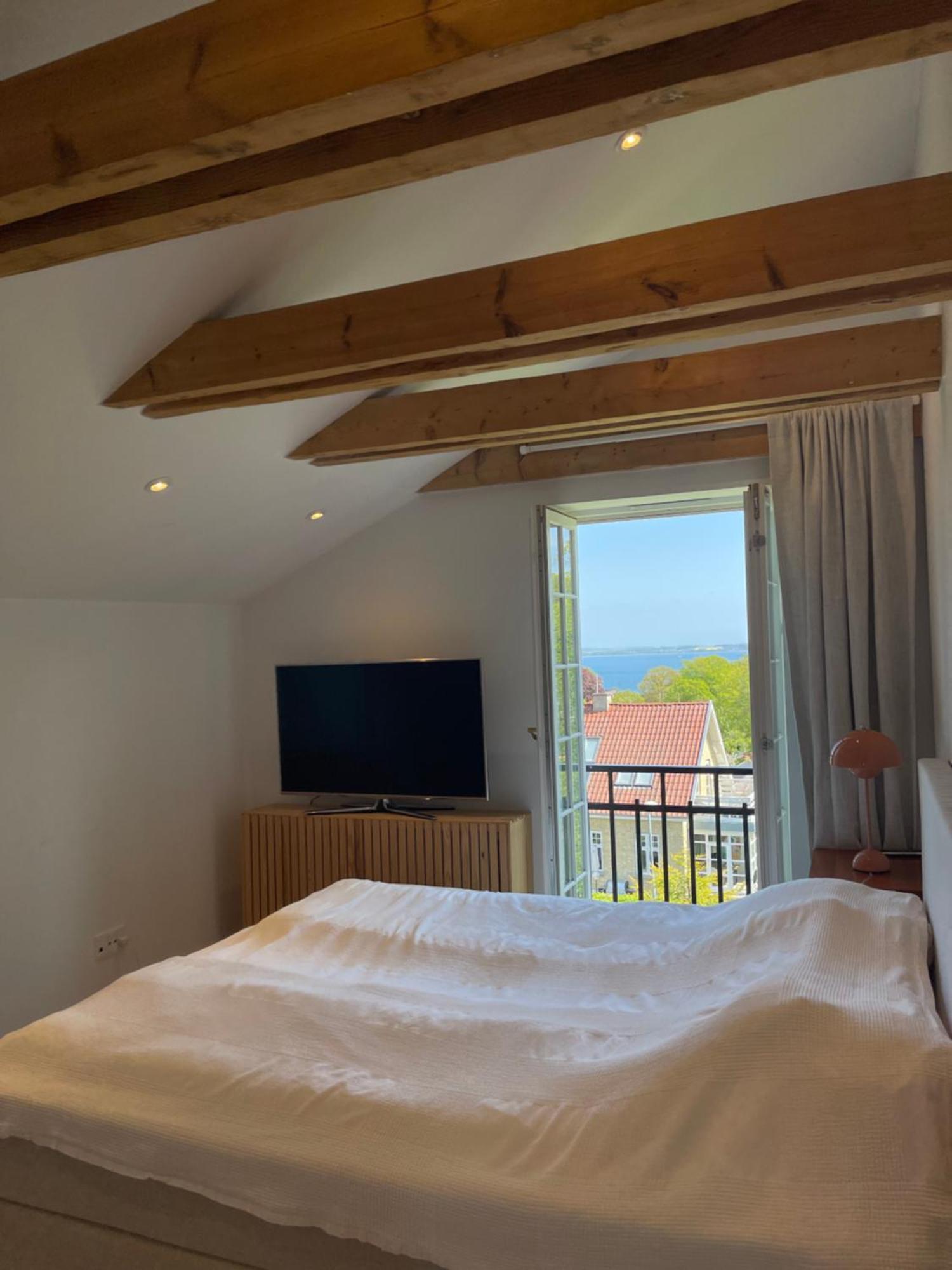 Apartment Eksklusiv Taglejlighed Med Hav- Og Skovudsigt *